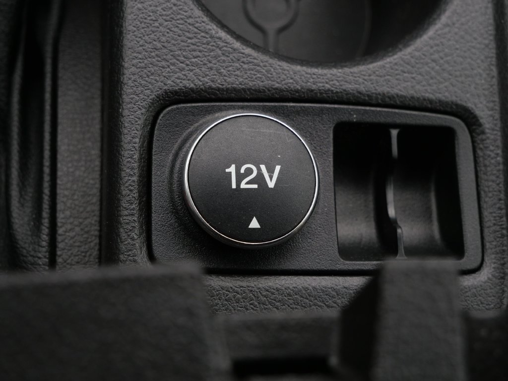 Used 2012 Blue Ford SE image 27