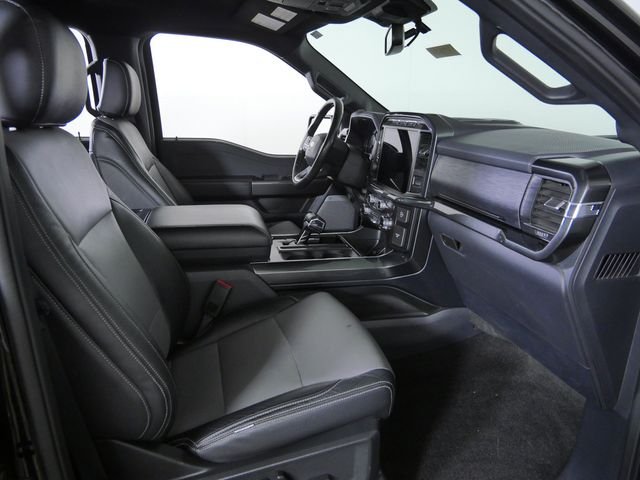 Used 2021 Black Ford XLT image 10