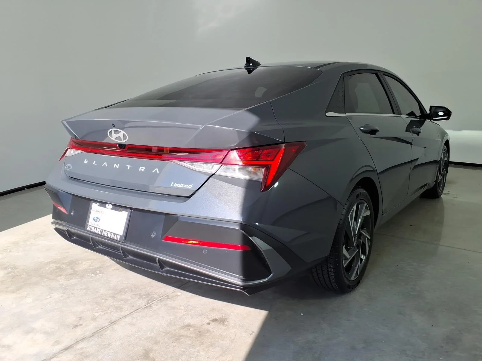 Used 2024 Ecotronic Gray Hyundai Limited image 22