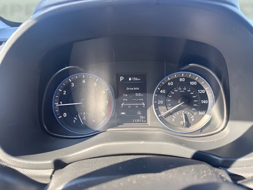 Used 2022 Green Hyundai SEL image 18