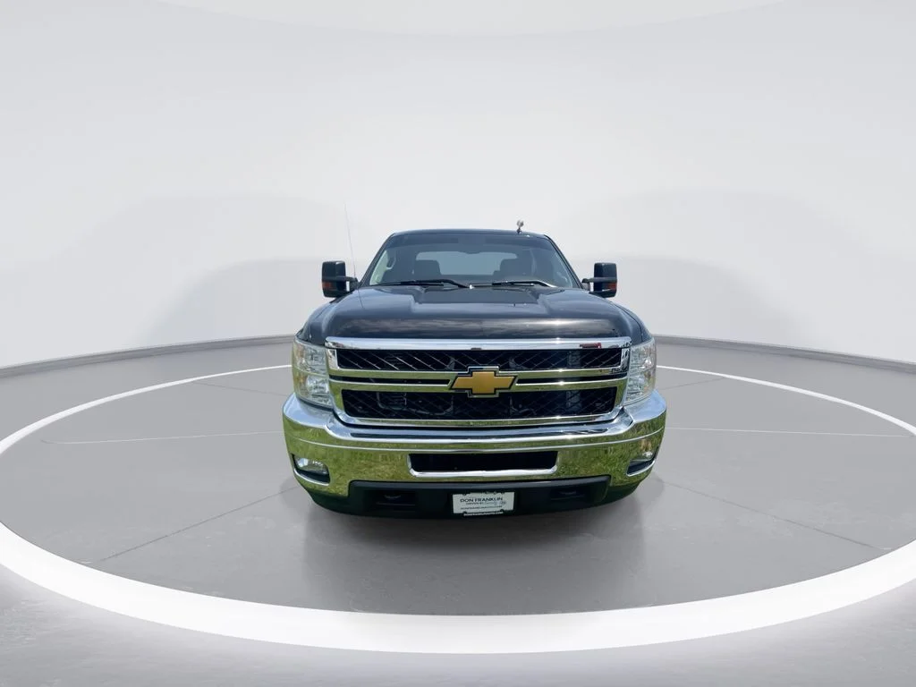 Used 2014 Black Chevrolet LT image 3