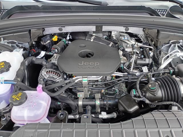 New 2026 Silver Zynith Jeep Altitude image 21