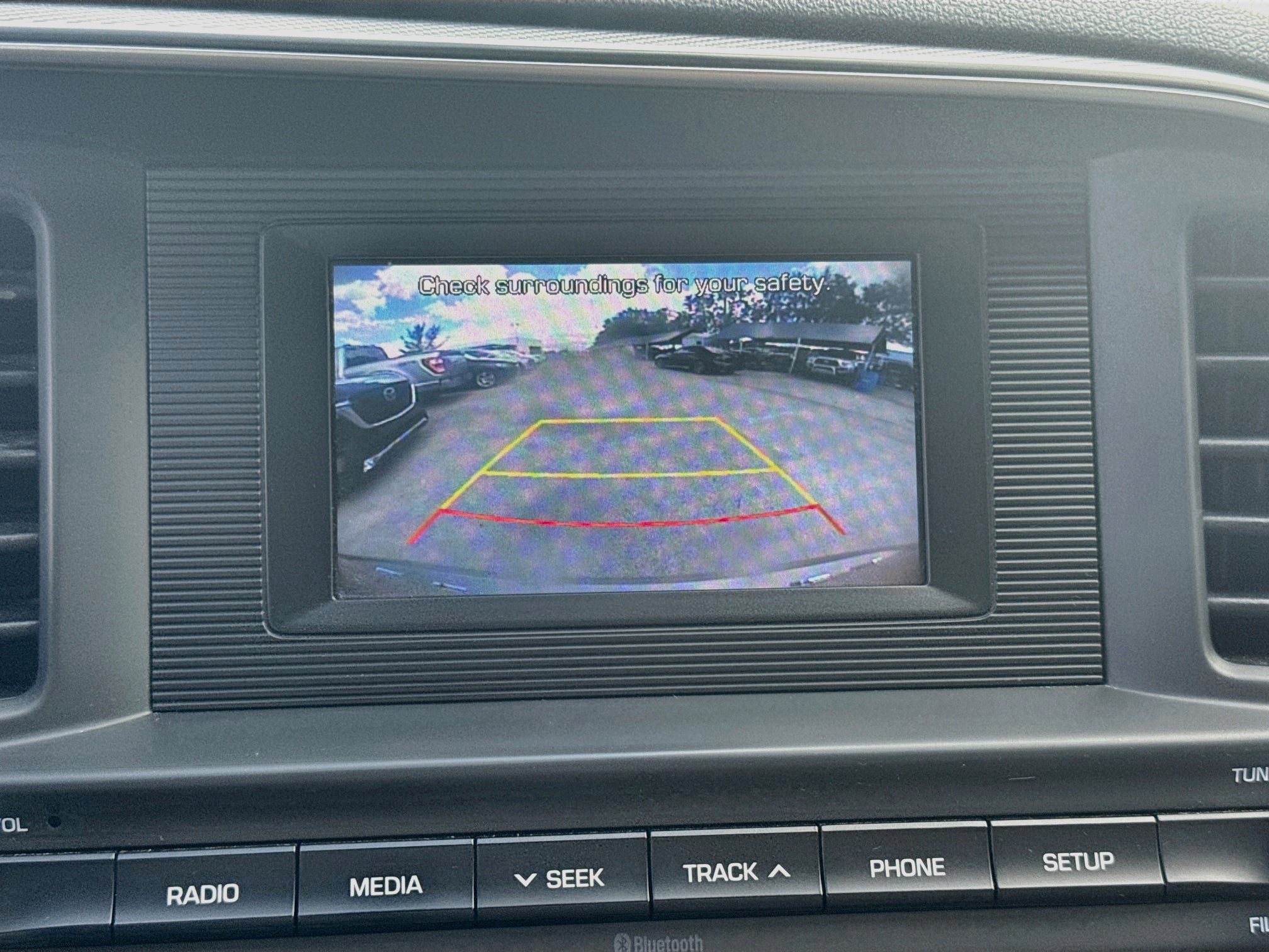 2020 Hyundai Elantra SE - Photo 11