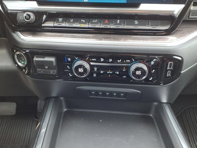 2026 Chevrolet Silverado 3500 HD LTZ - Photo 18