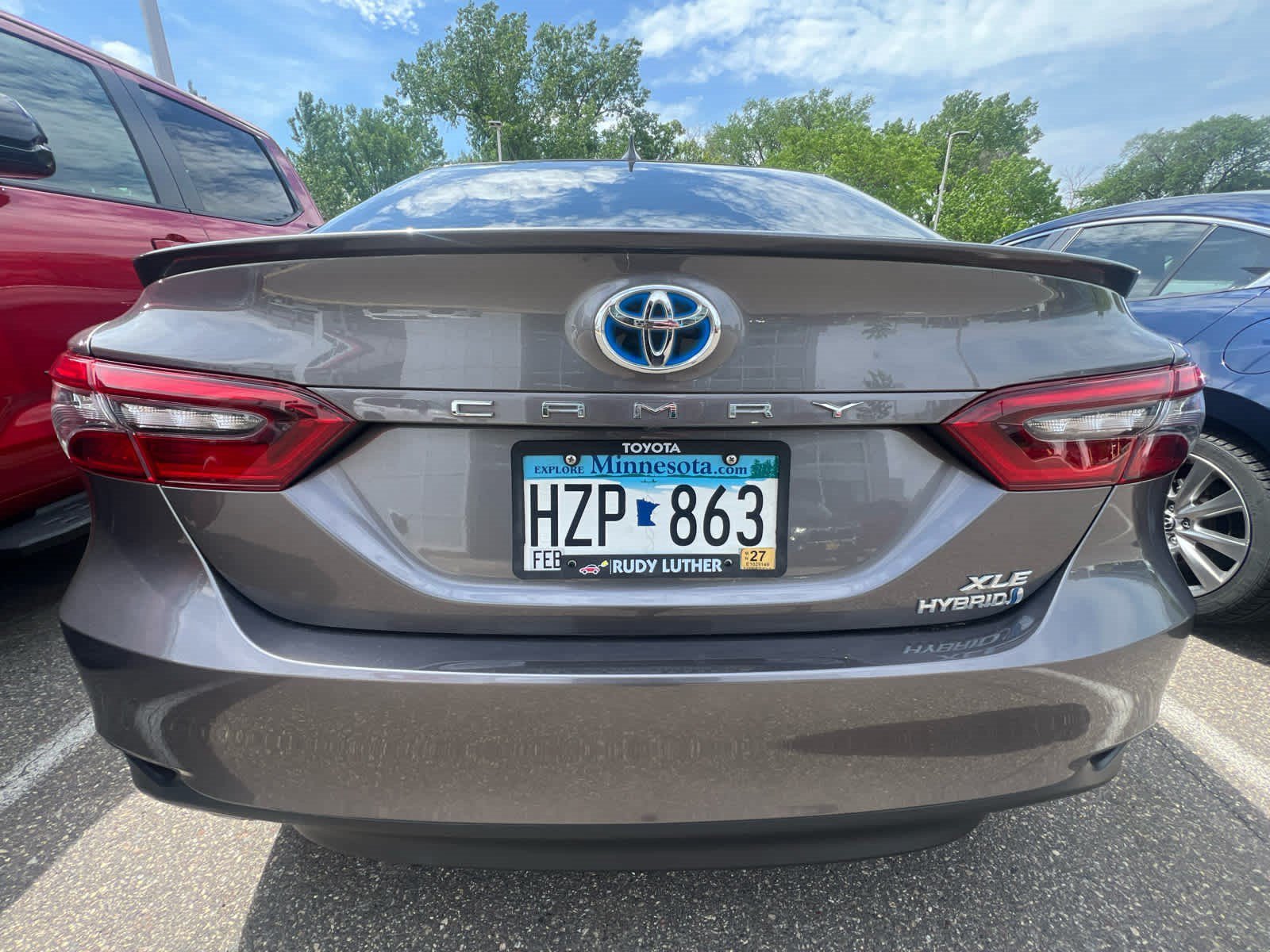 Used 2021 Predawn Gray Mica Toyota Hybrid XLE image 5