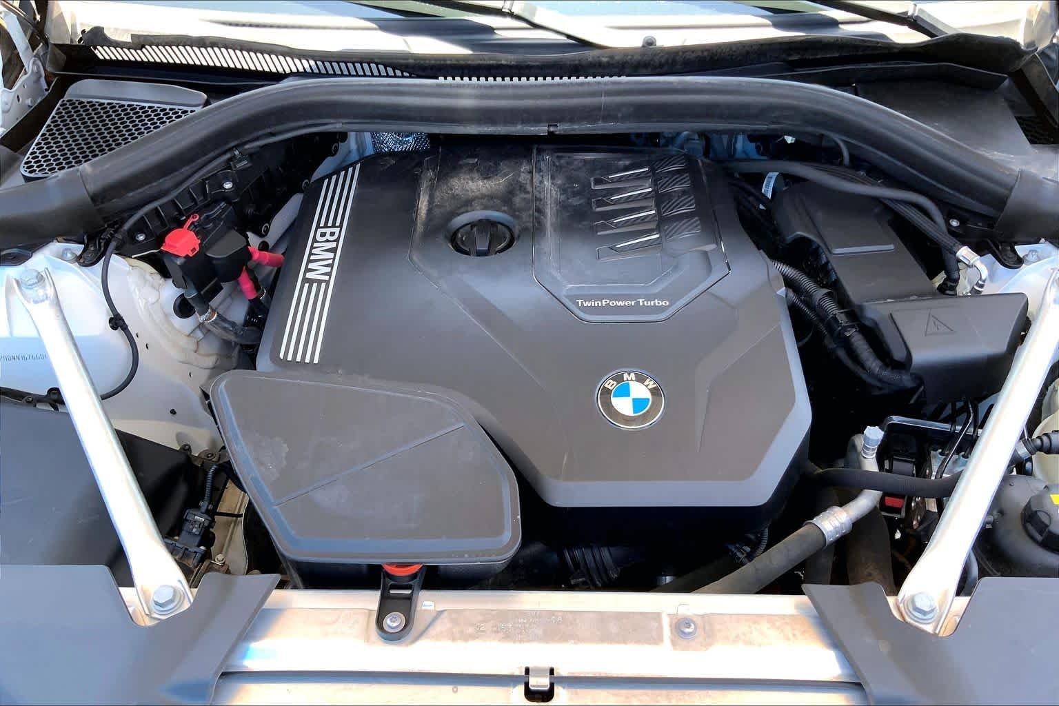 Used 2022 Alpine White BMW xDrive30i image 32