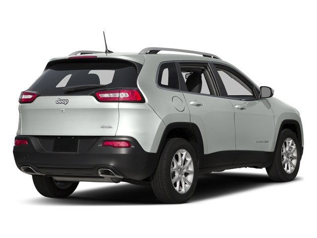 Used 2016 Jeep Cherokee Altitude with VIN 1C4PJMCSXGW104101 for sale in Newark, DE