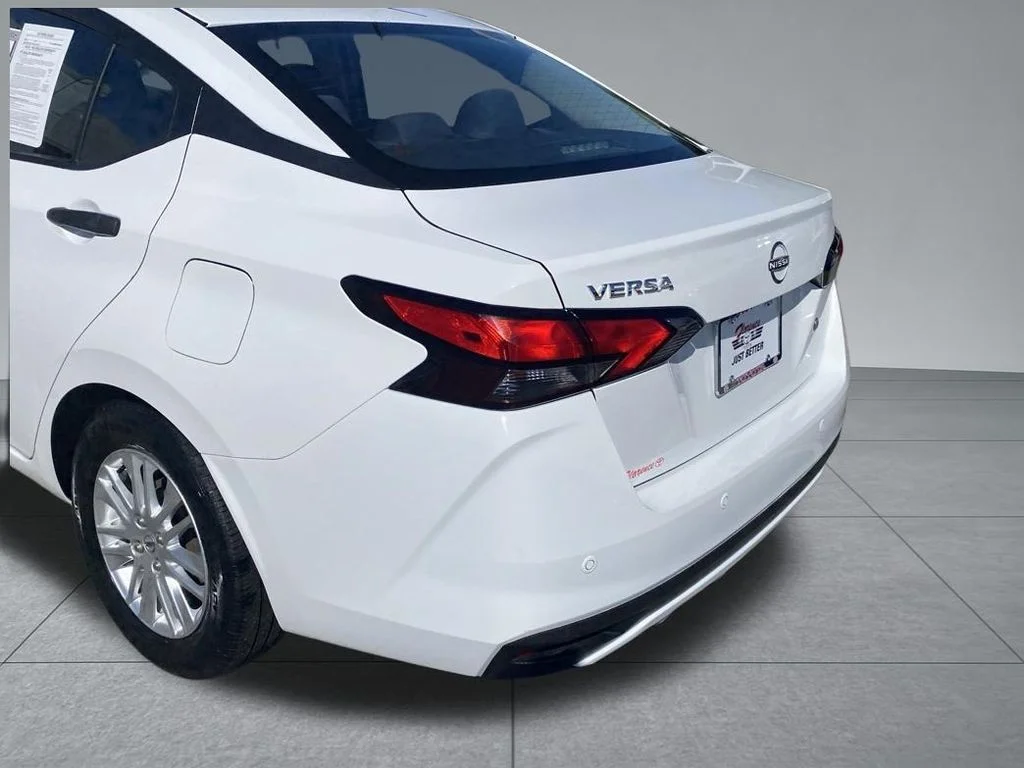 Used 2024  Nissan 1.6 S image 10
