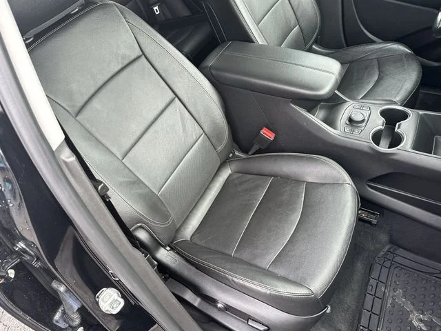 Used 2021 Black GMC SLT image 26