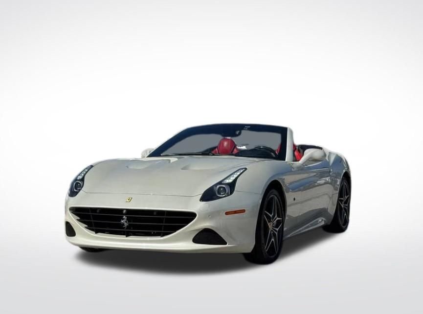 2015 Ferrari California T Base