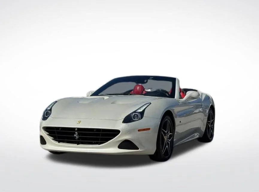 2015 Ferrari California -'s photo