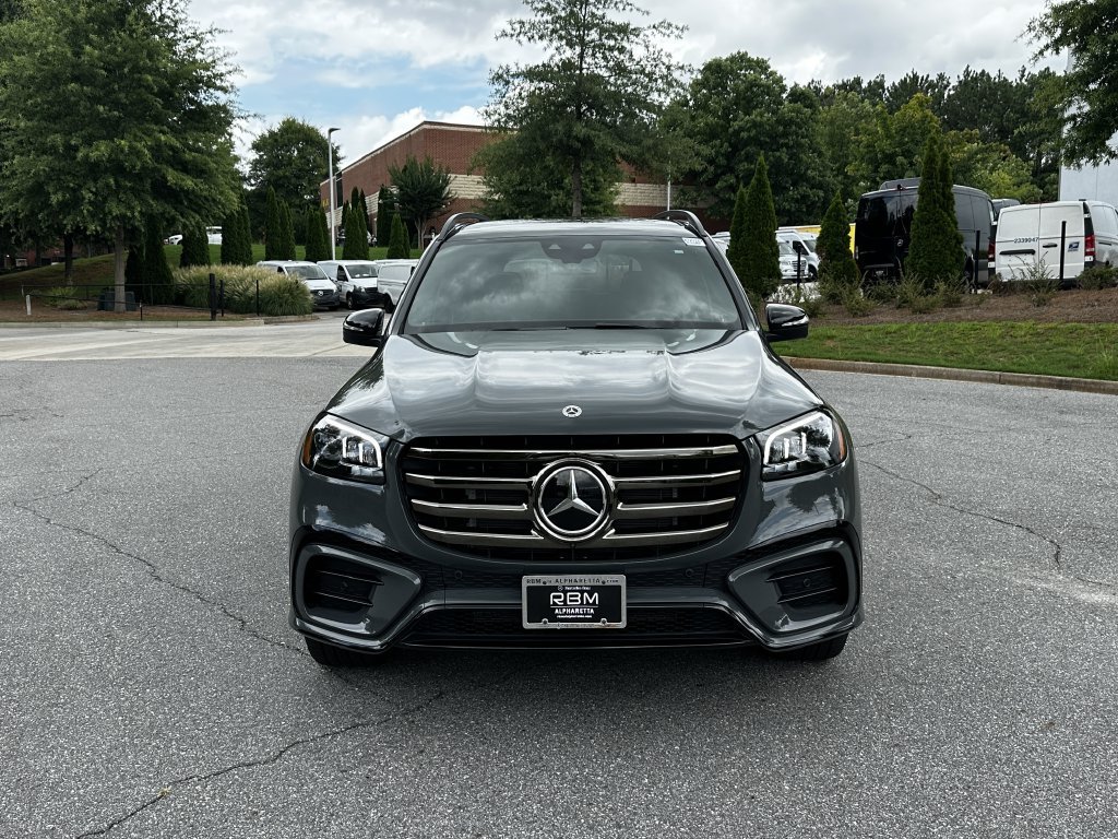 New 2026 MANUFAKTUR Silicon Grey Mercedes-Benz GLS 450 image 41