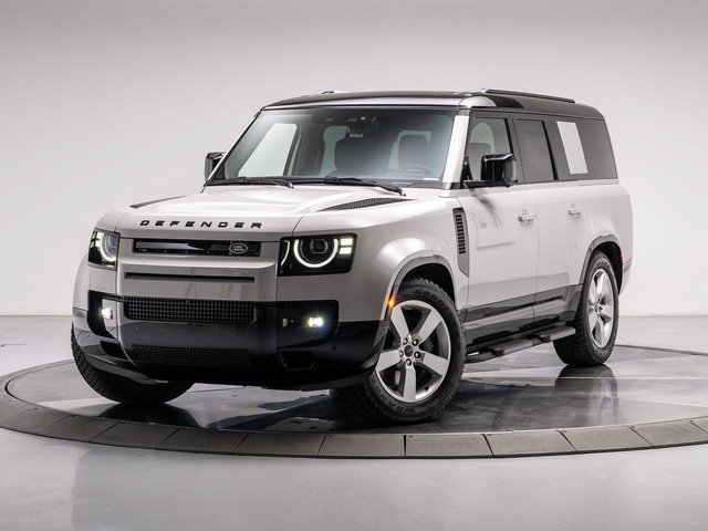 2026 Land Rover Defender 130 P400 X-Dynamic SE