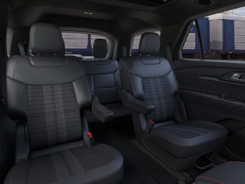 New 2026 Carbonized Gray Metallic Ford ST-Line image 11