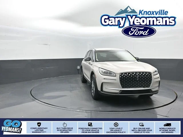 Used 2024 Pearl Metallic Lincoln Reserve image 1