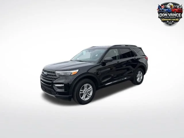 2023 Ford Explorer XLT 4WD's photo