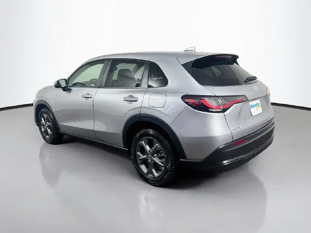 Certified Used 2026 Solar Silver Metallic Honda 2WD LX image 7