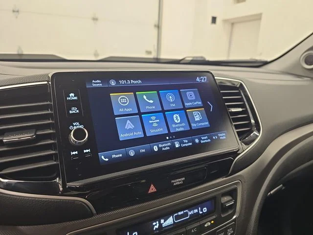 Used 2025 Crystal Black Pearl Honda RTL image 23