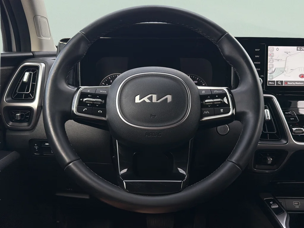 Used 2023 Glacial White Pearl Kia X-Line EX image 27