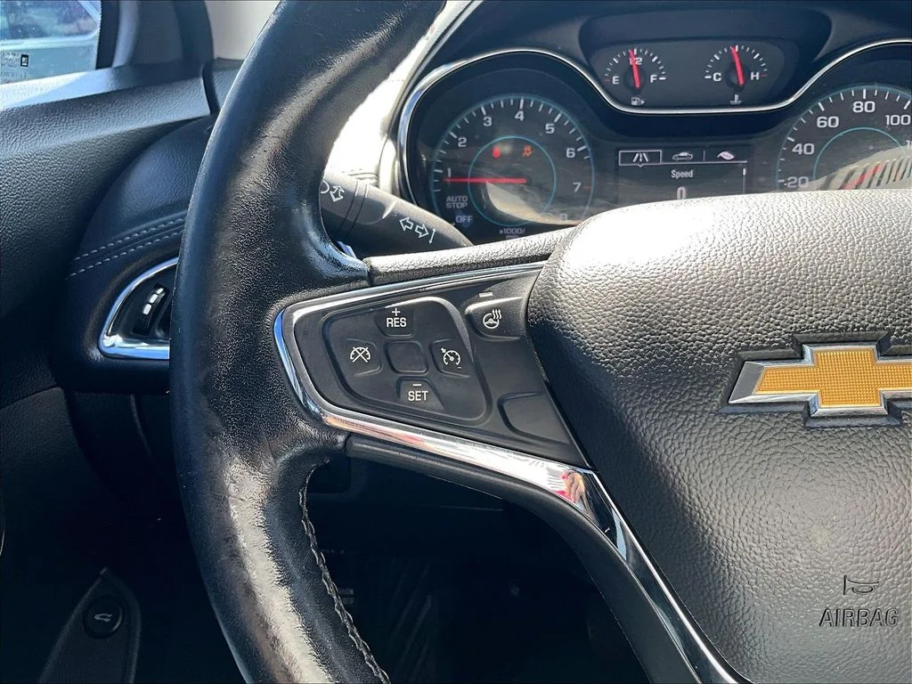Used 2017 Gray Chevrolet Premier image 19