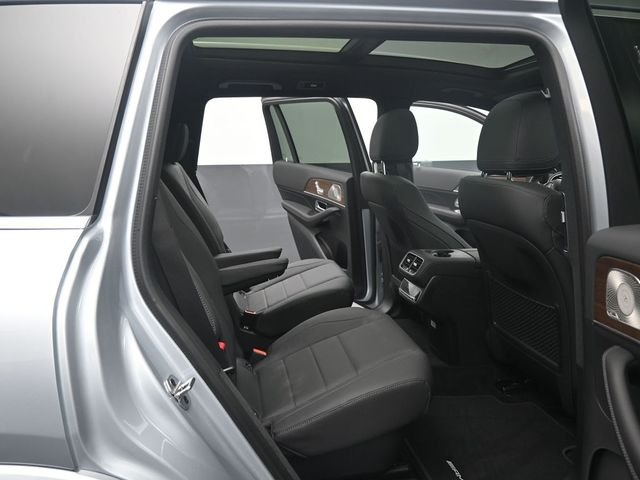 Used 2025 Silver Mercedes-Benz GLS 450 image 29