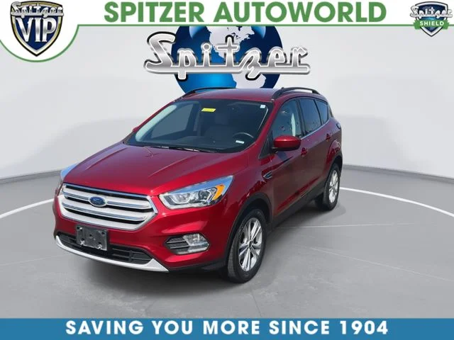 Used 2018 Red Ford SEL image 4