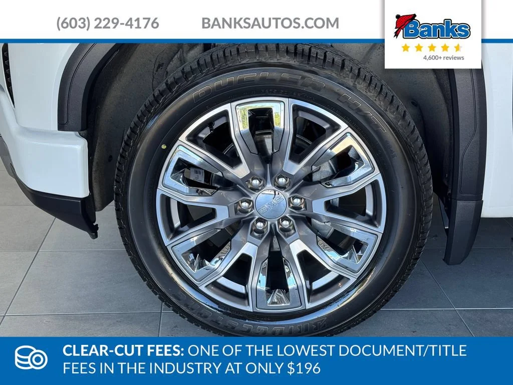 Certified Used 2025 White Frost Tricoat GMC Denali image 4