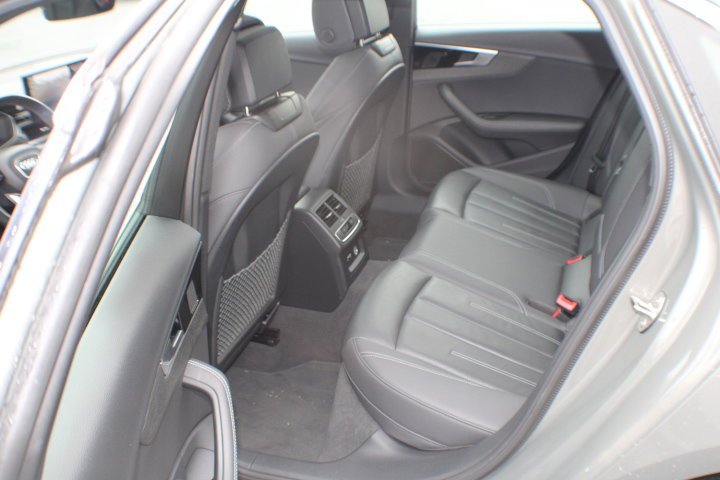 2023 Audi A4 Premium Plus - Photo 15