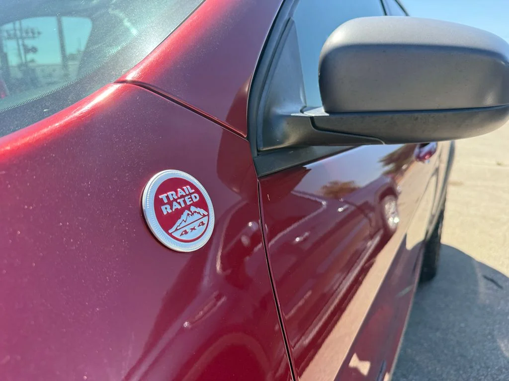 Used 2015 Red Jeep Trailhawk image 26