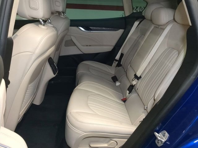Used 2022 Blue Maserati Modena image 23