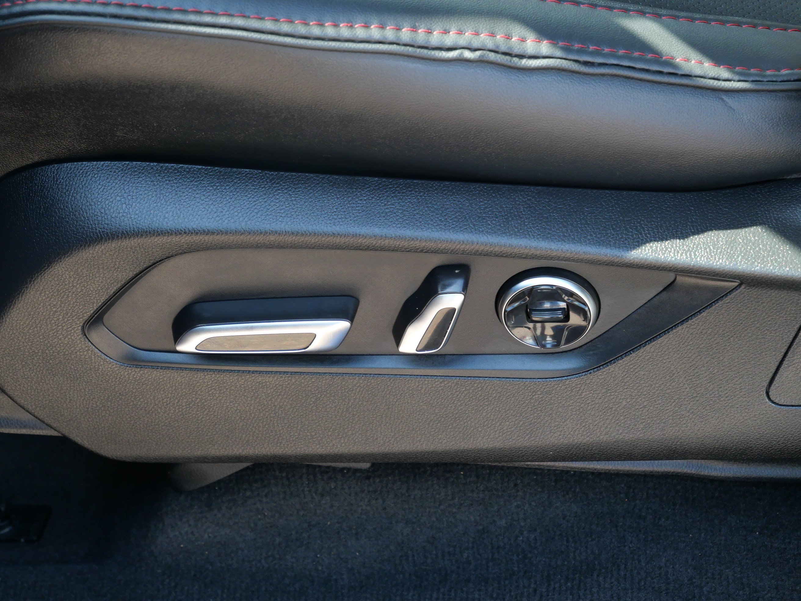 2026 Acura MDX A-spec w/Advance Package - Photo 19