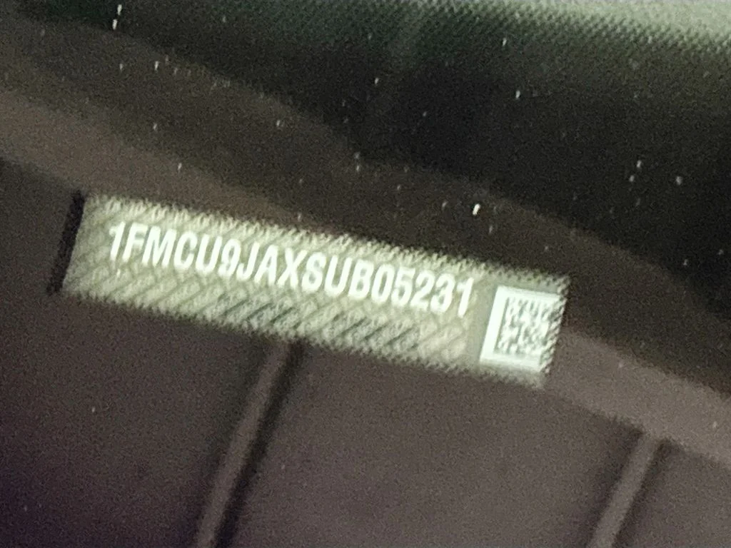 Used 2025 Black Ford Platinum image 25