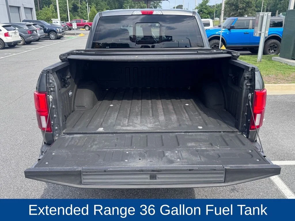 Certified Used 2018 Magnetic Metallic Ford Lariat image 9