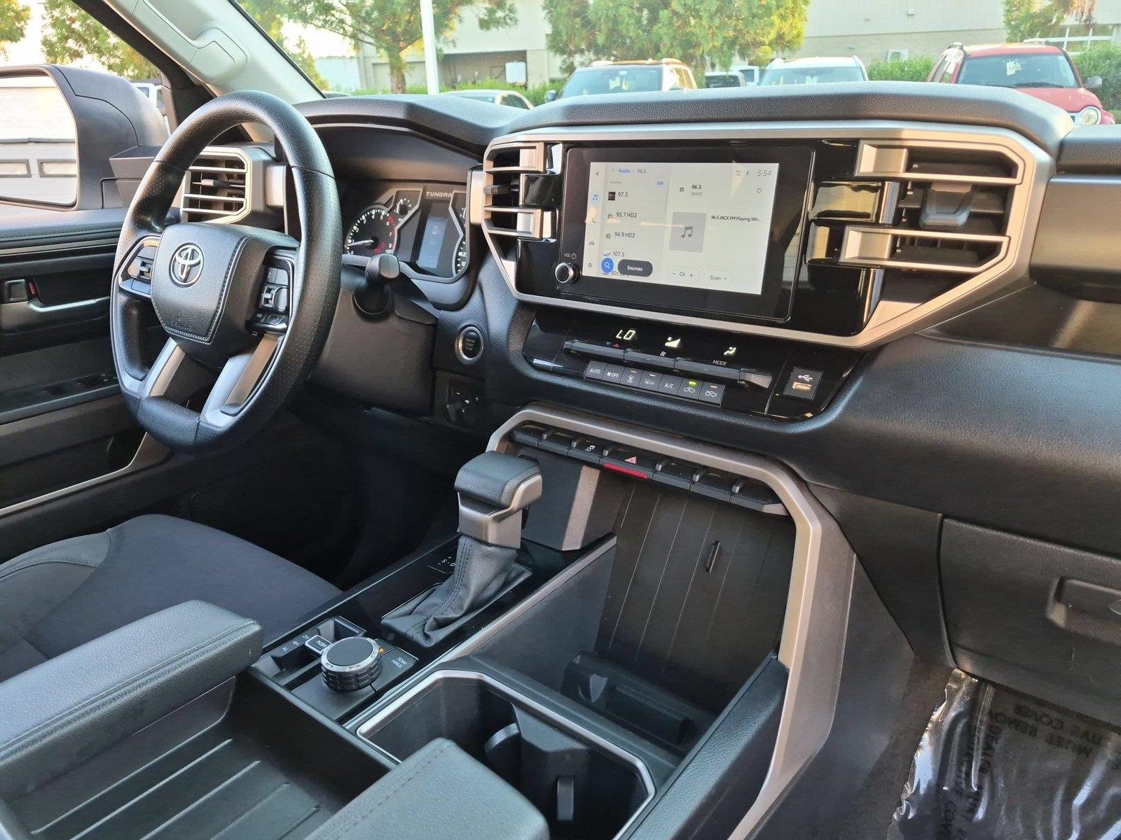 Used 2024 Ice Cap Toyota SR5 image 35