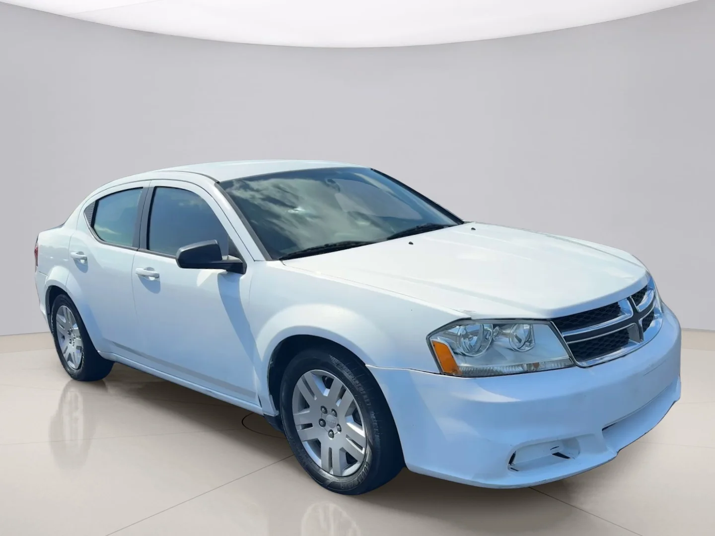 Used 2013 White Dodge SE image 7