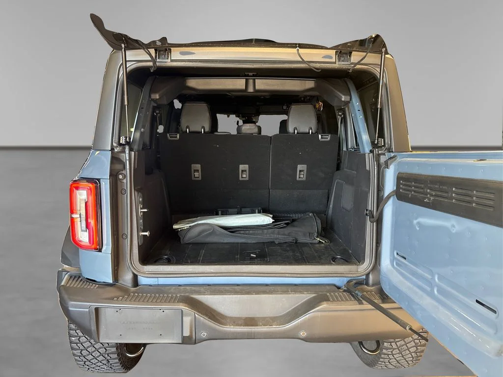 Used 2023 Gray Ford Badlands image 11