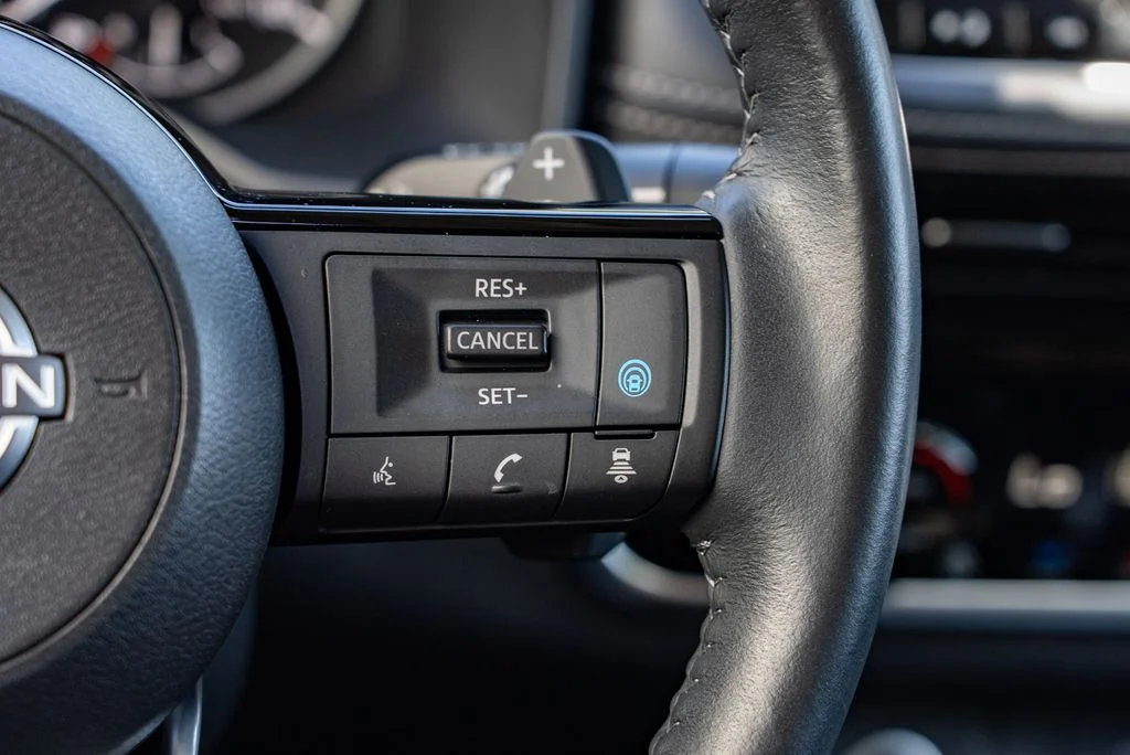 Used 2023 Gray Nissan SL image 15