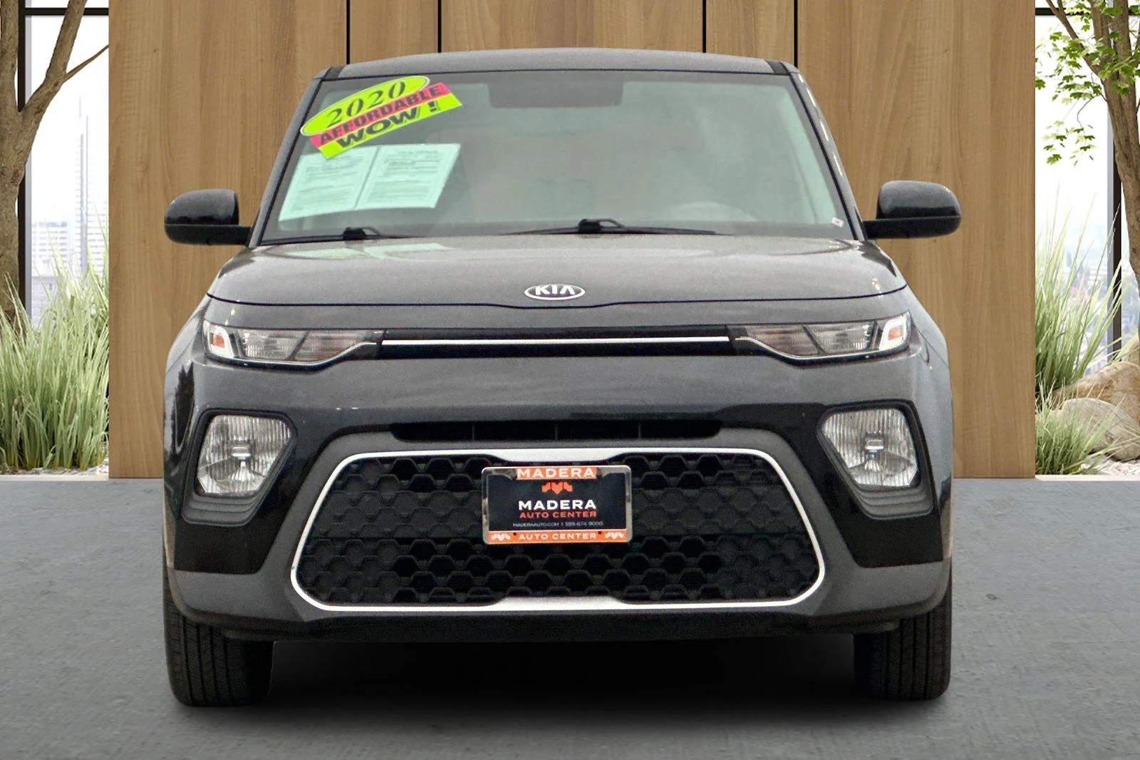 Used 2020 Black Kia LX image 9