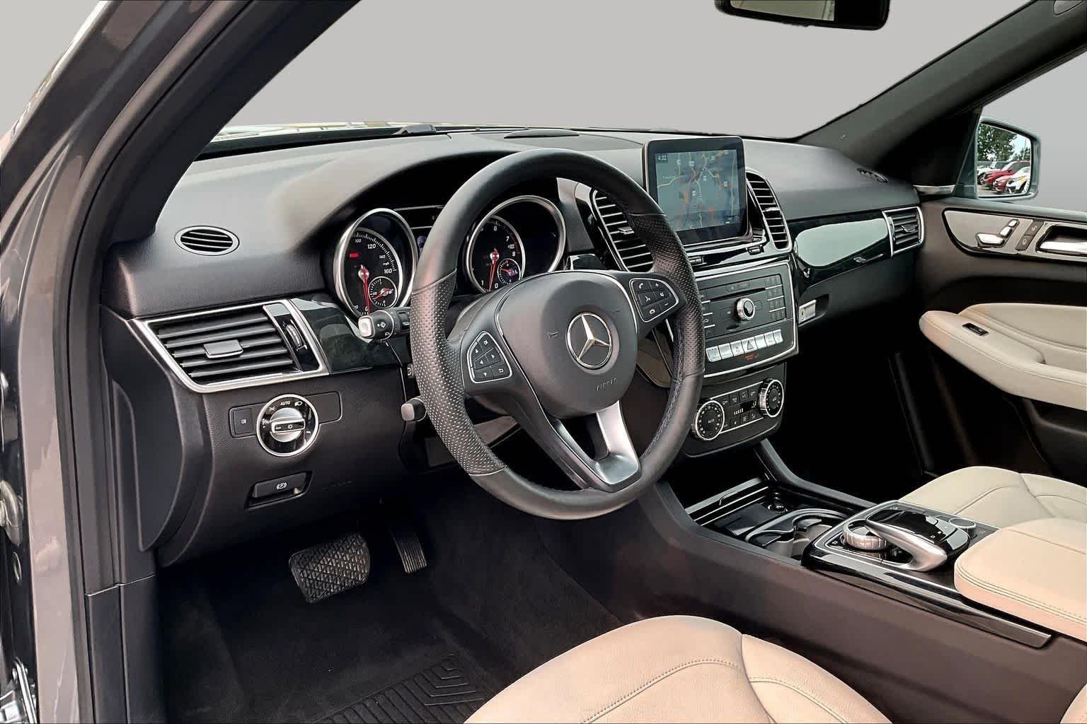 Used 2017 Selenite Grey Metallic Mercedes-Benz GLE 350 image 17