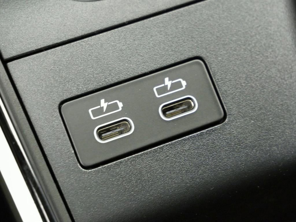 Used 2026 Dune Grey Metallic BMW xDrive28i image 49
