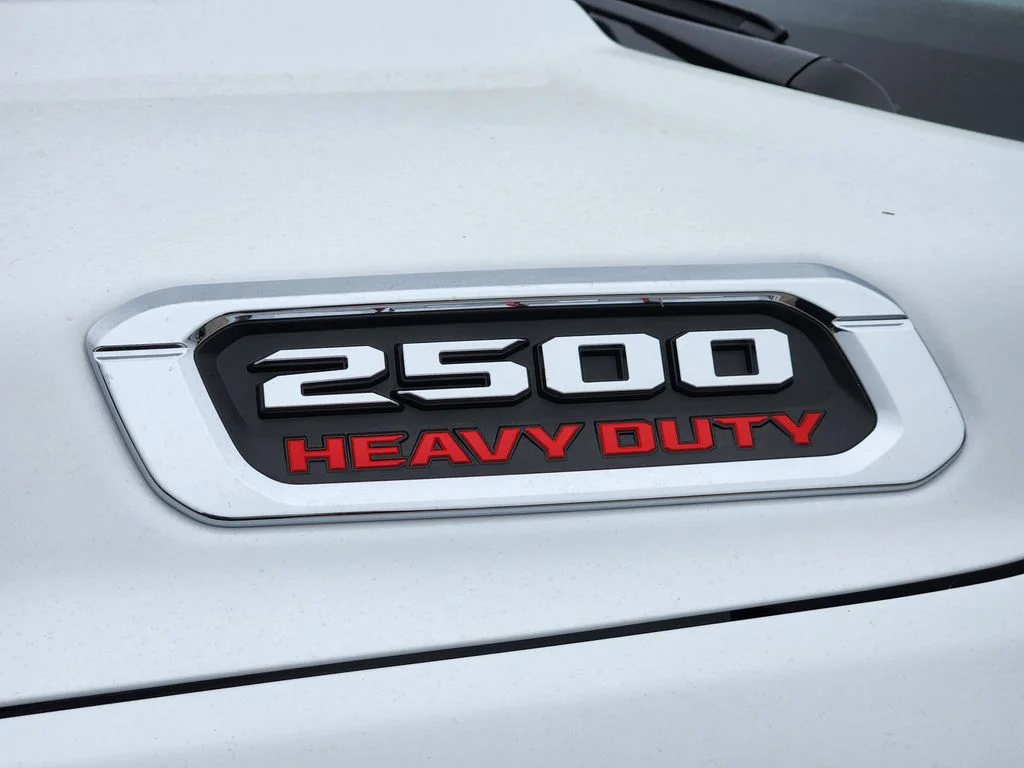 New 2026 Bright White Clearcoat RAM Tradesman image 8