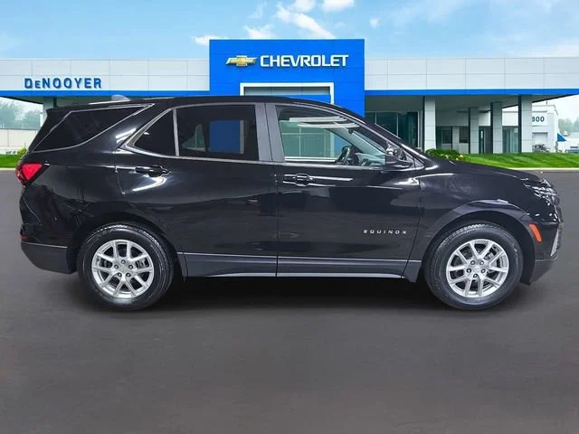 2024 Chevrolet Equinox LT - Photo 6