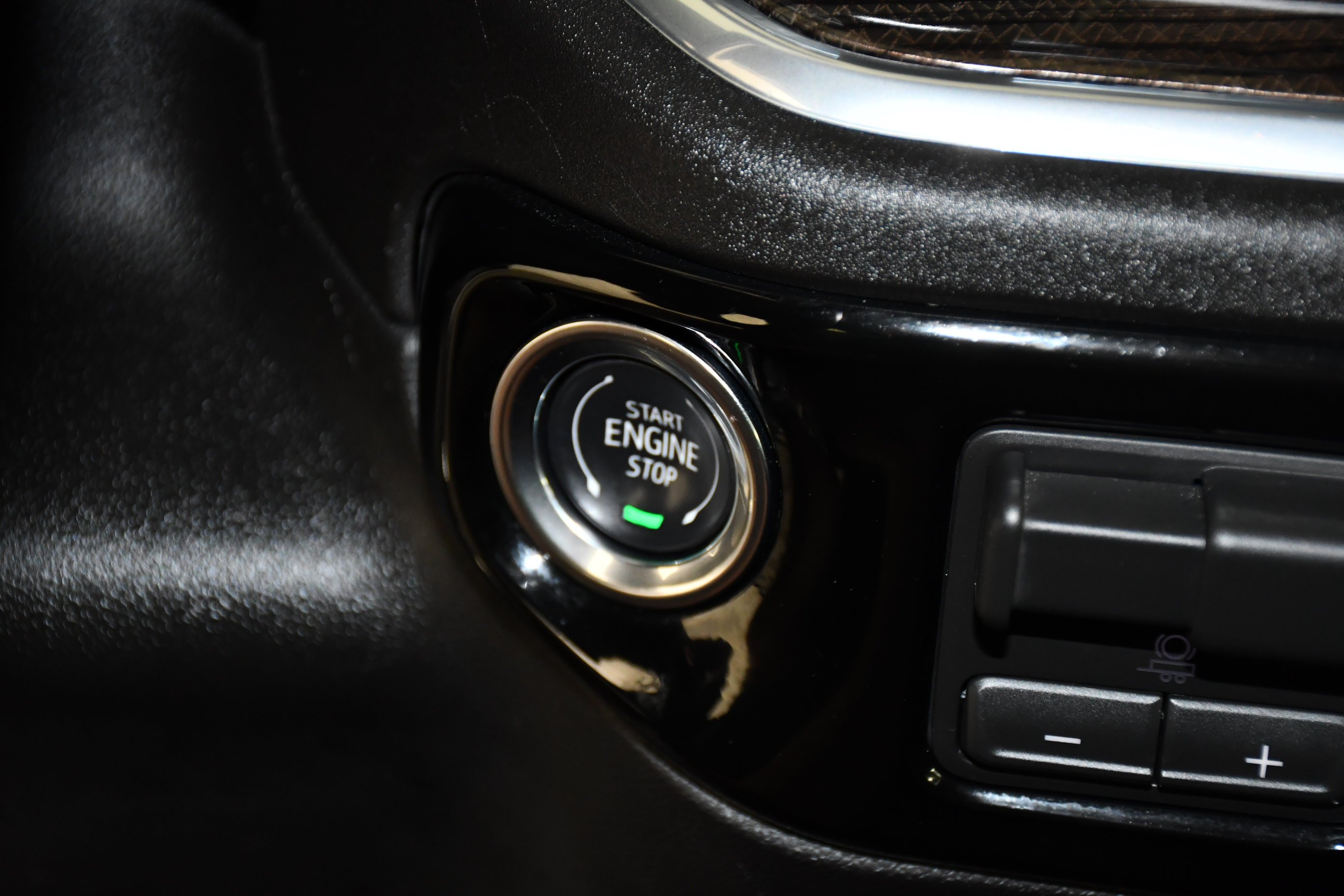 Used 2026 Black Chevrolet LT image 26