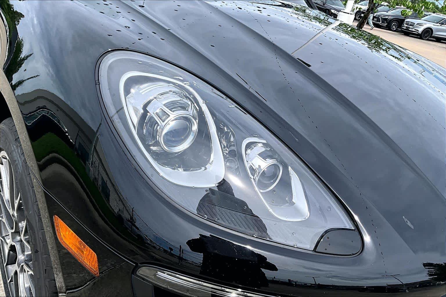 Used 2018 Black Porsche Sport Edition image 25
