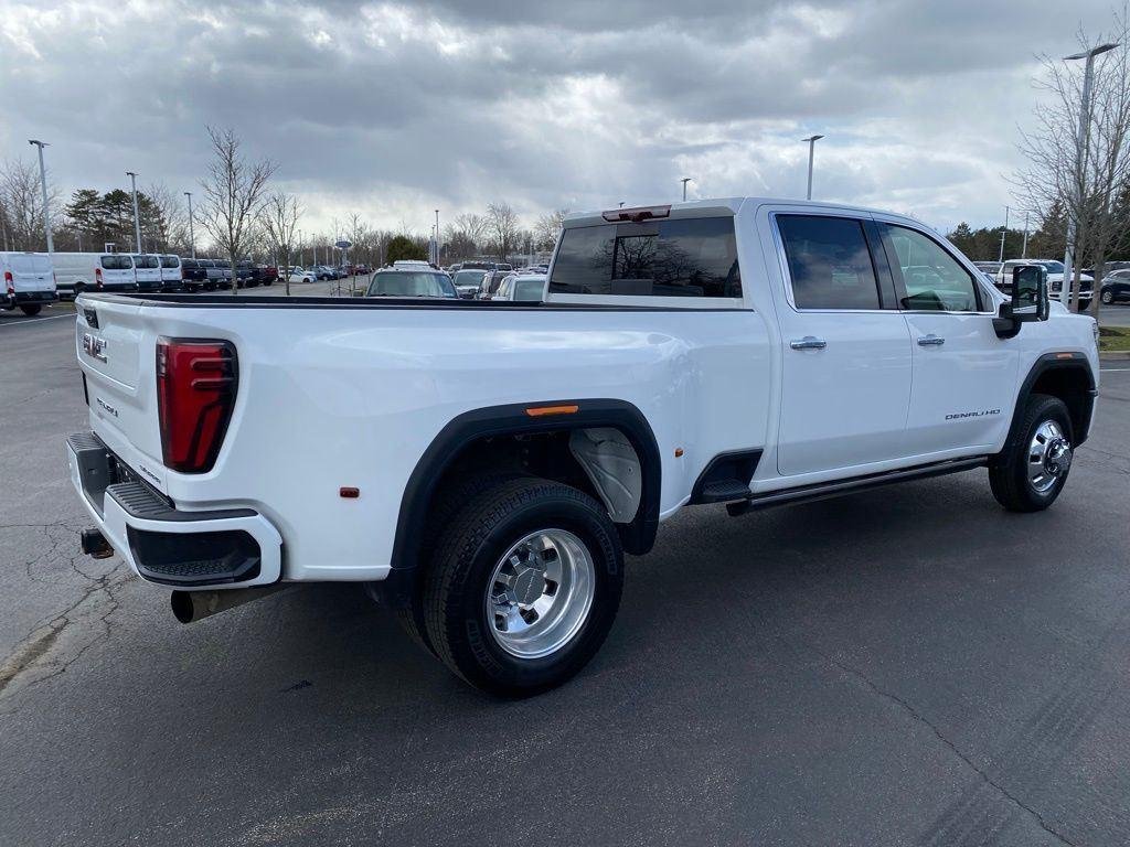 Used 2024 Summit White GMC Denali image 11
