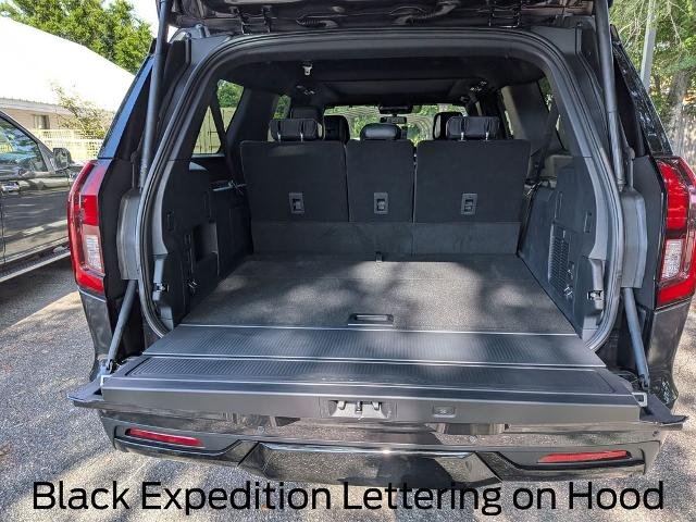 New 2026 Dark Matter Gray Metallic Ford MAX Platinum® image 31