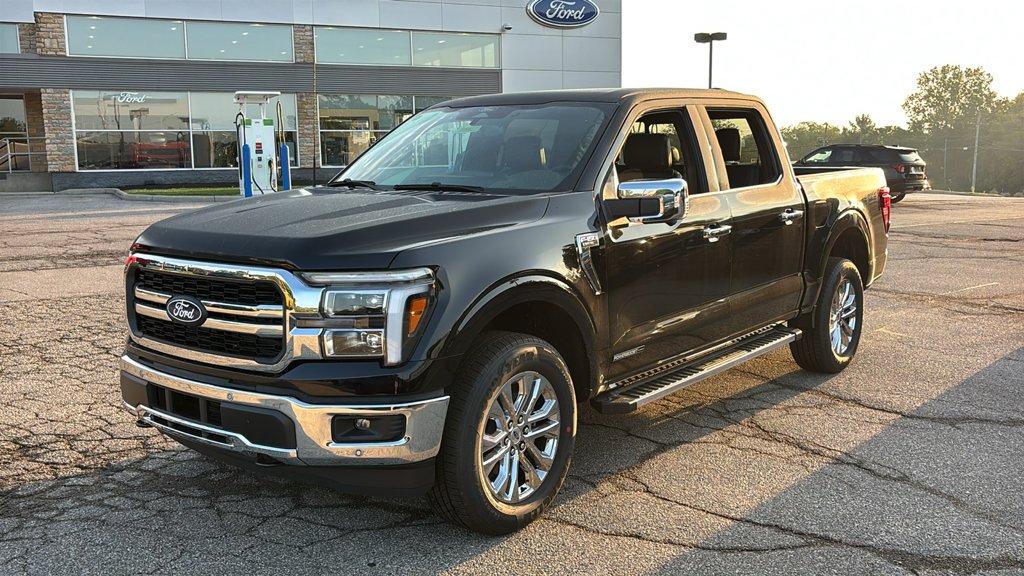 New 2026 Agate Black Metallic Ford Lariat image 3