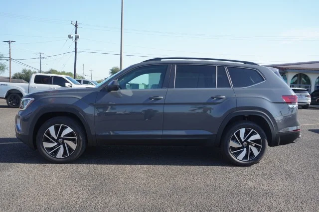 New 2026 Pure Gray Volkswagen 2.0T SE w/Technology image 13