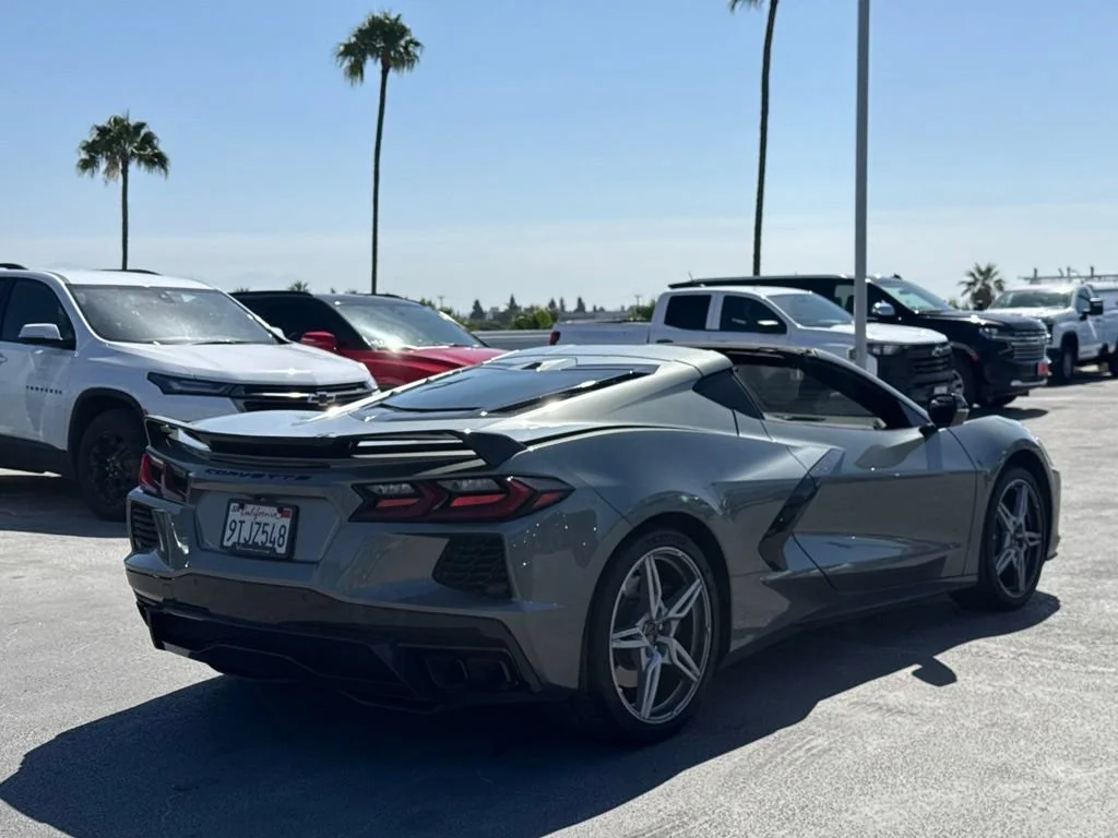 Used 2023 Hypersonic Gray Metallic Chevrolet 3LT image 5