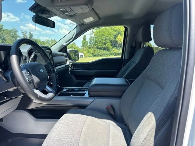 Used 2024 White Ford XLT image 15